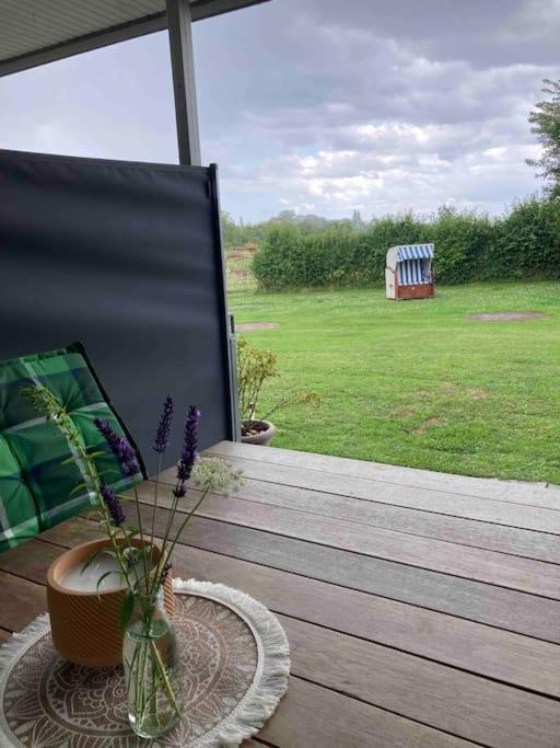 Ferienwohnung Nr. 1 Terrasse Bodden Kanu Bootssteg Zudar Buitenkant foto